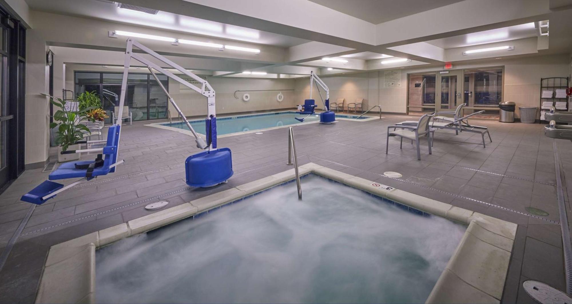 Hampton Inn & Suites Hood River Eksteriør bilde