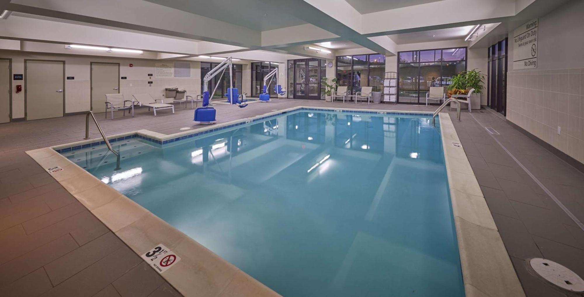 Hampton Inn & Suites Hood River Eksteriør bilde