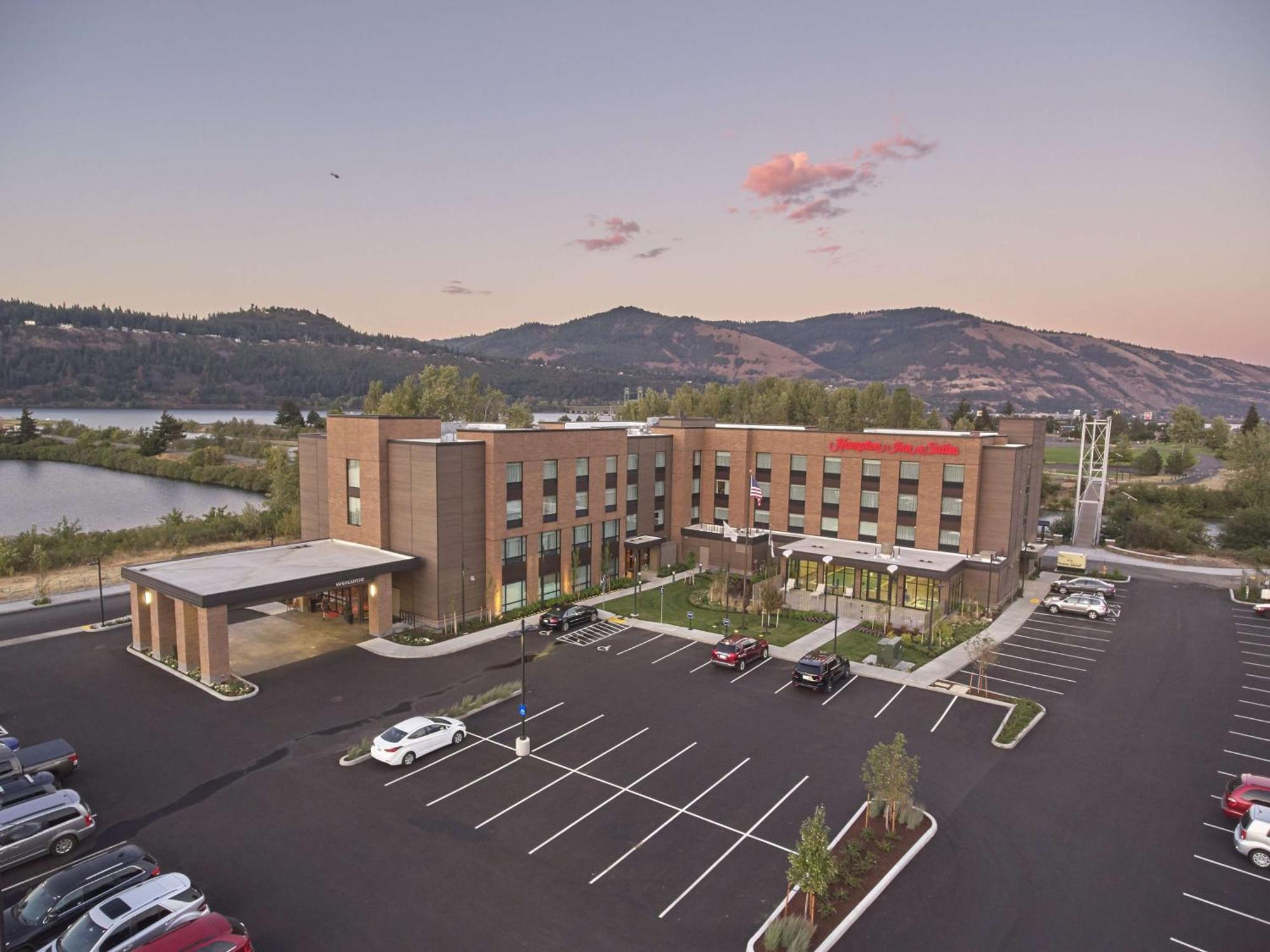 Hampton Inn & Suites Hood River Eksteriør bilde