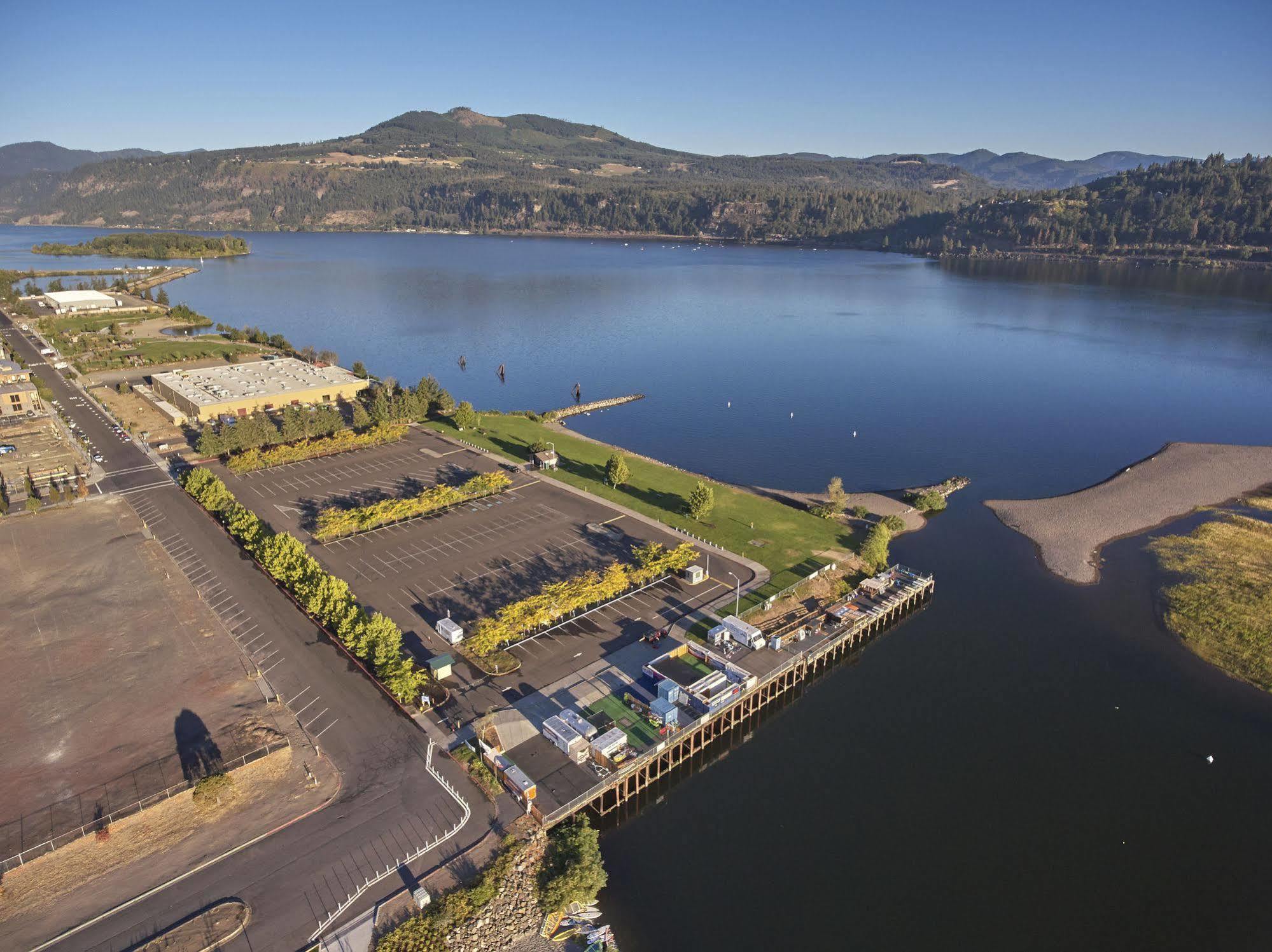 Hampton Inn & Suites Hood River Eksteriør bilde